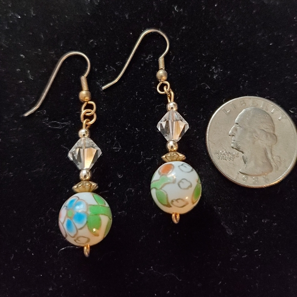 Handmade beautiful Earrings - Picture 2 of 8